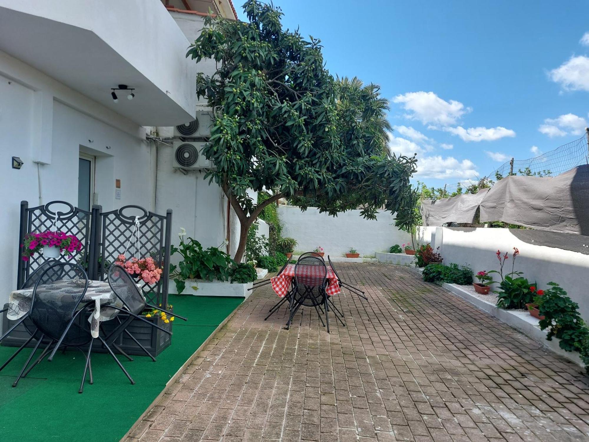 Casa Juanne Iun P2043 Galtellì Exterior foto